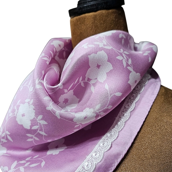 NINA RICCI SCARF - Picture 11 of 12